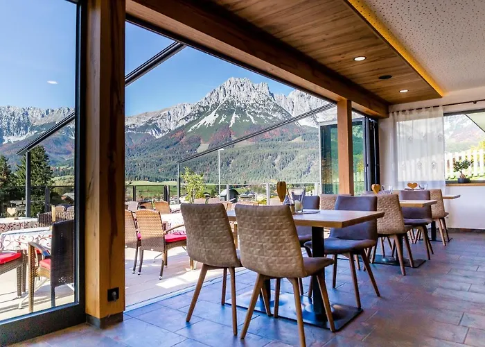 Cafe-restaurant Bettina Pensjonat 3*